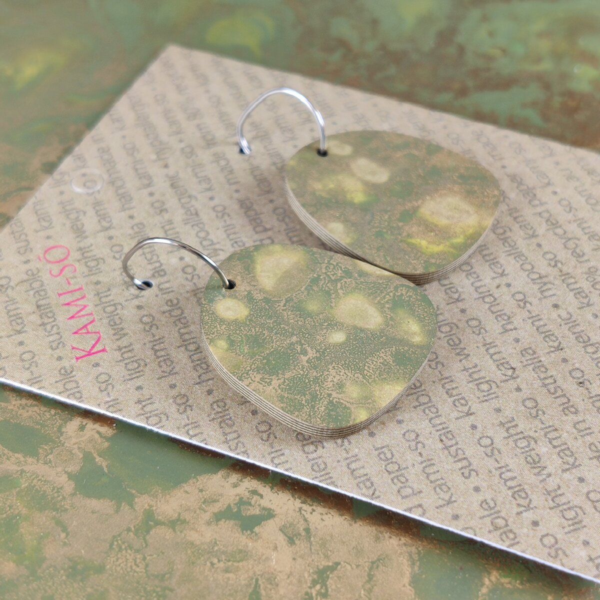 Square Recycled Paper Earrings - Green & Gold Crackle