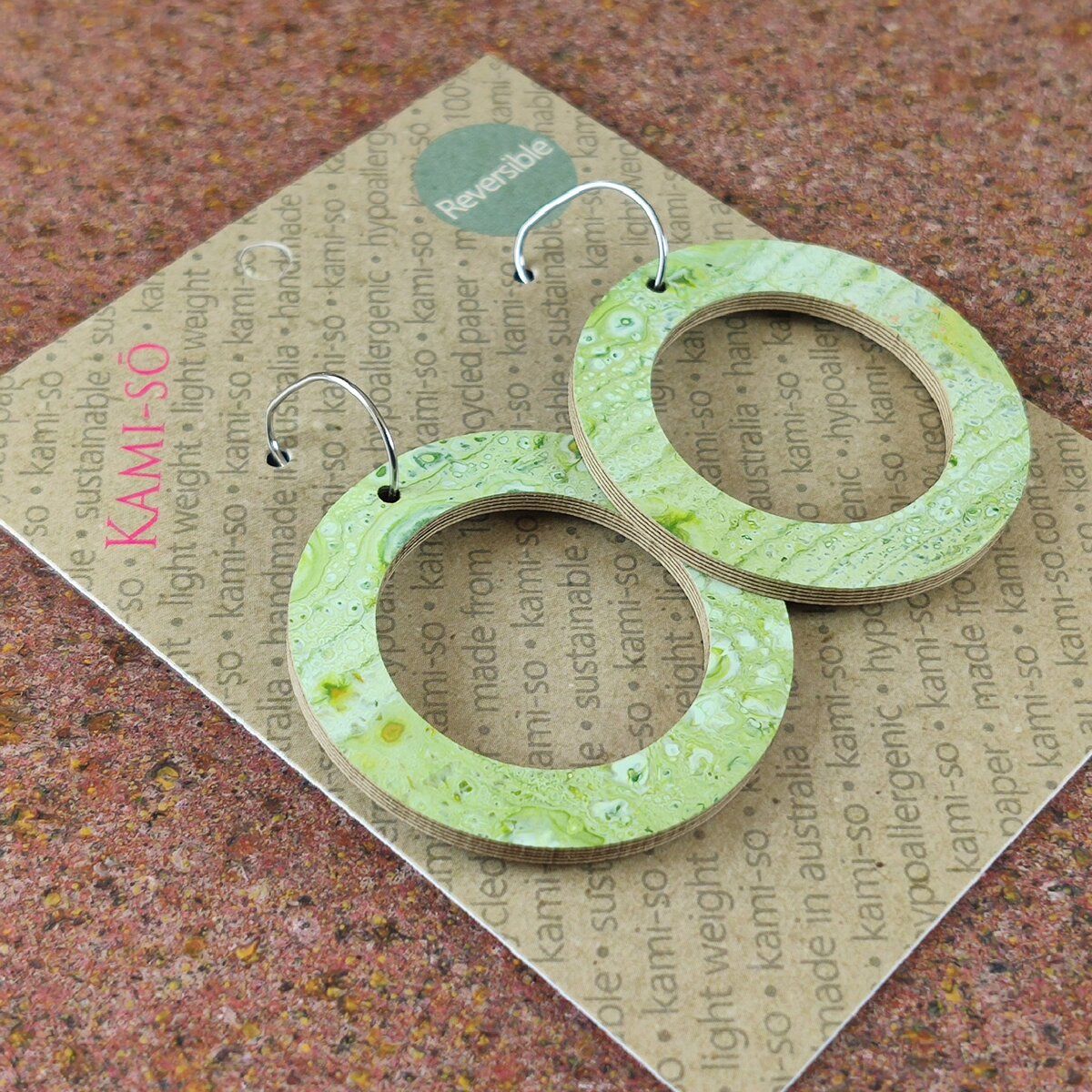 Reversible Circle Recycled Paper Earrings - Mint & Gold / Dark Brown Speckle