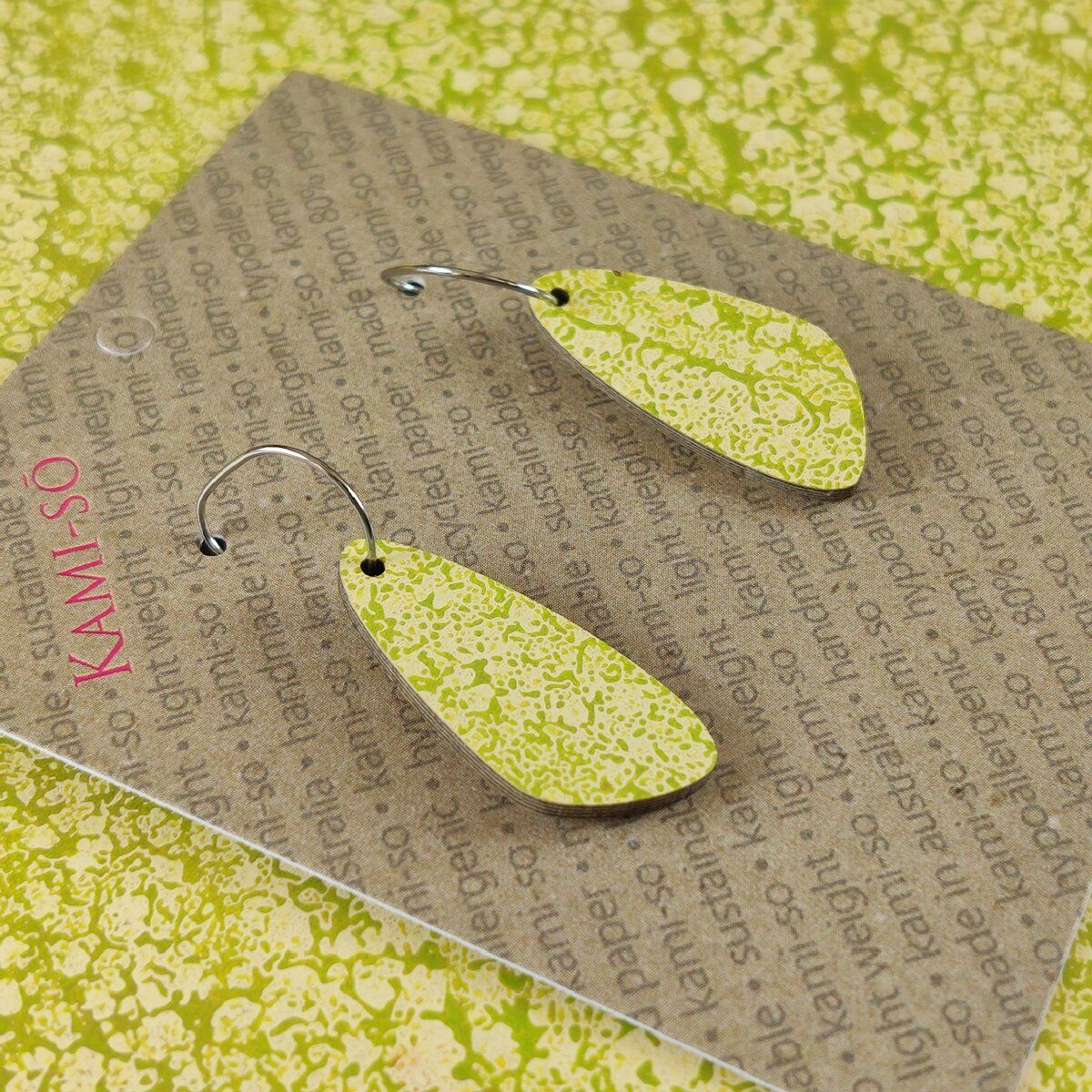Oval Recycled Paper Earrings - Cream & Olive Crackle