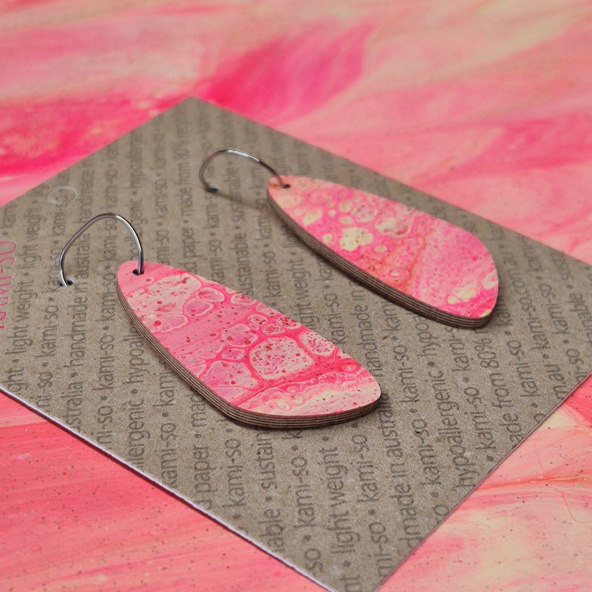 Oval Recycled Paper Earrings - Pink Sparkle