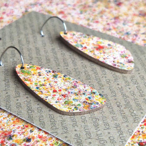 Oval Recycled Paper Earrings - Cream Speckle